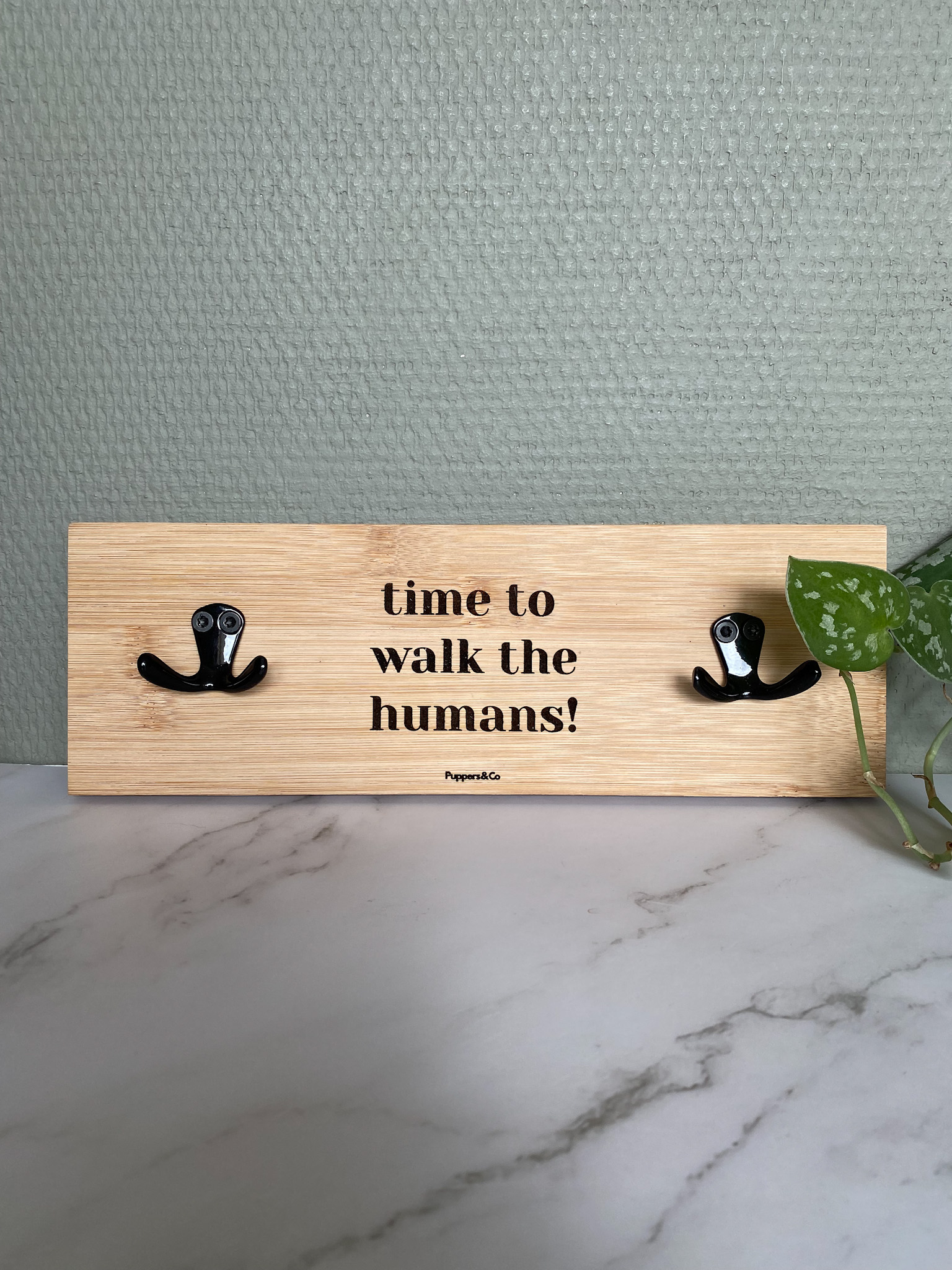 Leash hanger - Time to walk the humans! Leash hanger - Time to walk the humans!